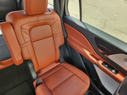 New 2026 Lincoln Aviator Reserve w/ Luxury Package image 14