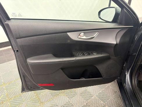 Used 2024 Kia Forte LXS FWD image 10