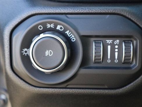 Used 2021 Jeep Wrangler Rubicon AWD/4WD image 20