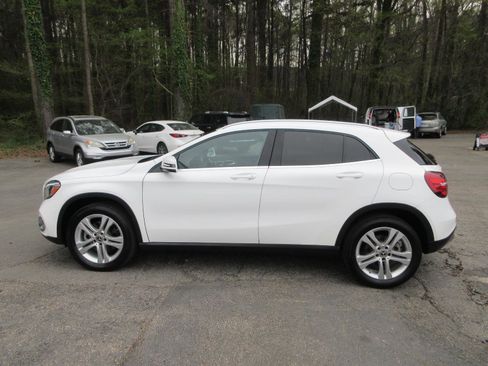 Used 2020 Mercedes-Benz GLA 250 4MATIC image 8