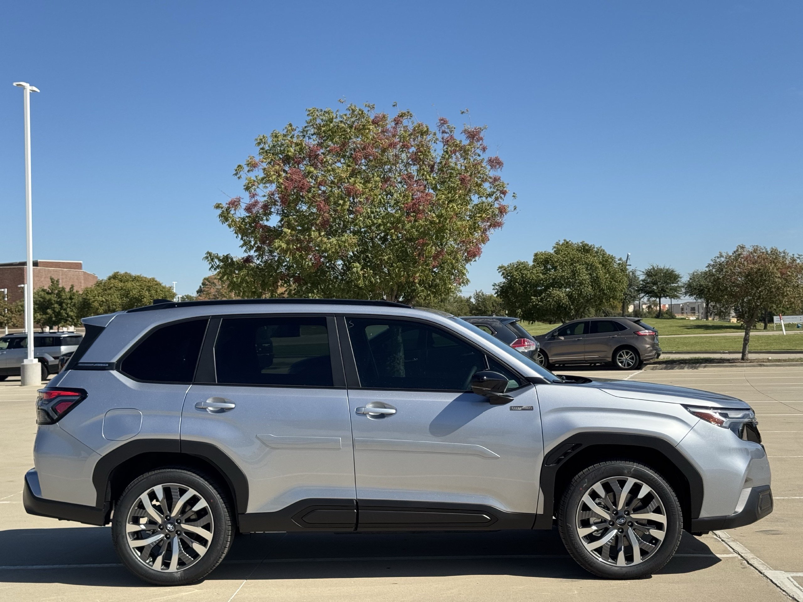 New 2026 Subaru Forester Touring AWD/4WD image 3