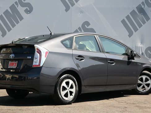 Used 2015 Toyota Prius Three FWD image 5