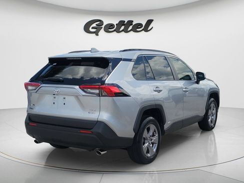Certified 2025 Toyota RAV4 XLE AWD/4WD image 5