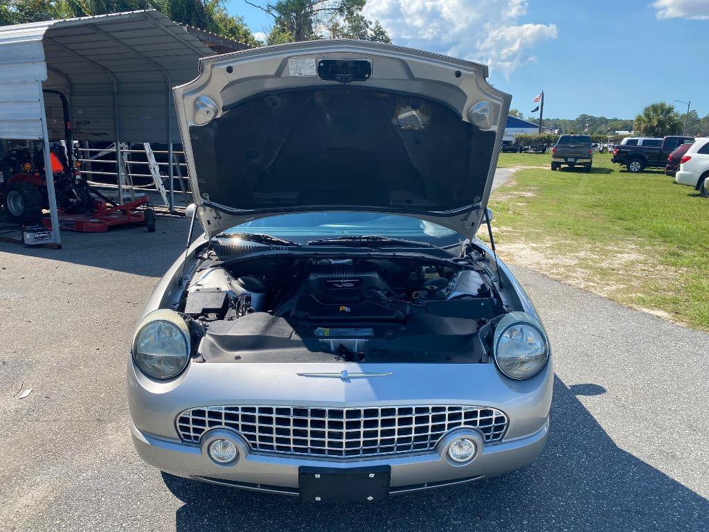 Used 2004 Ford Thunderbird RWD image 26