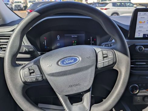 Used 2025 Ford Escape Active image 16