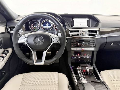 Used 2014 Mercedes-Benz E 63 AMG S-Model image 64