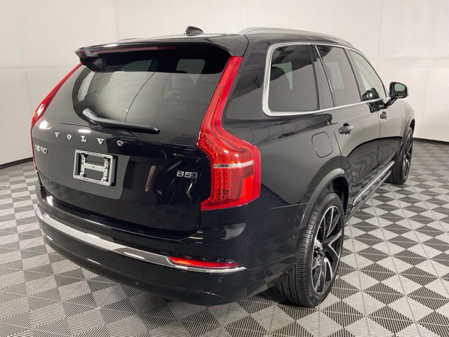 Certified 2025 Volvo XC90 B5 Plus w/ Protection Package AWD/4WD image 6