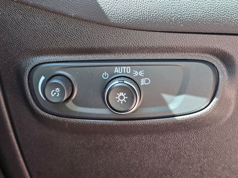 Certified 2024 Chevrolet Equinox LT FWD image 21