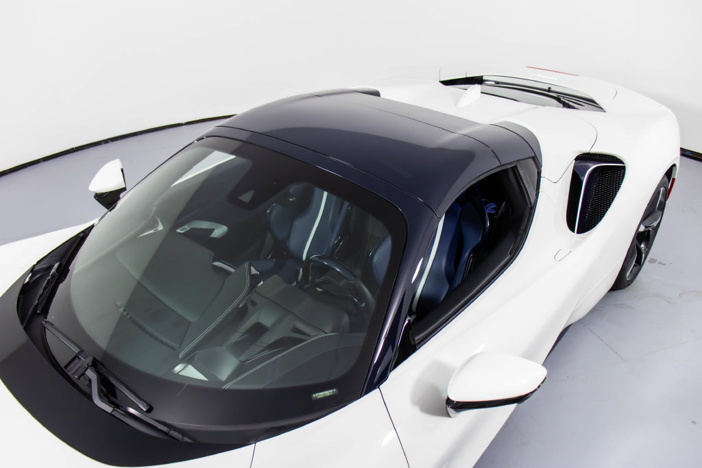 Certified 2022 Ferrari SF90 Spider AWD/4WD image 31