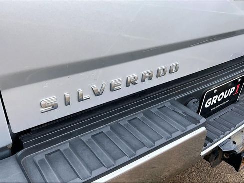 Used 2018 Chevrolet Silverado 2500 W/T w/ WT Convenience Package AWD/4WD image 10