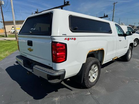 Used 2017 Chevrolet Silverado 1500 LT w/ Trailering Package image 4