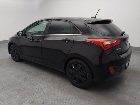 Used 2016 Hyundai Elantra GT FWD image 3