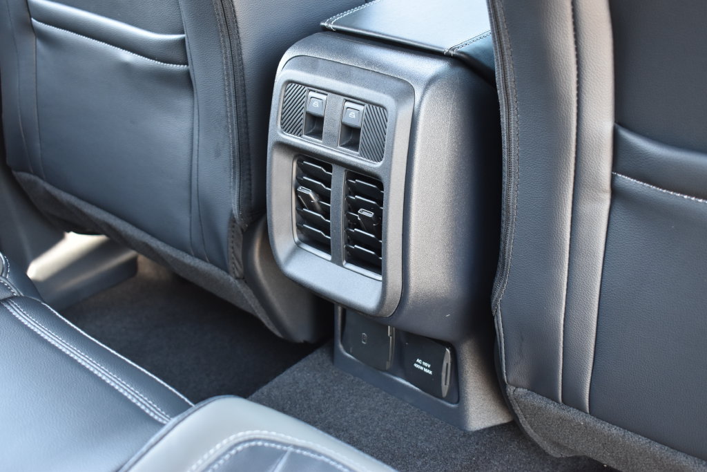 New 2026 Ford Bronco Outer Banks AWD/4WD image 28