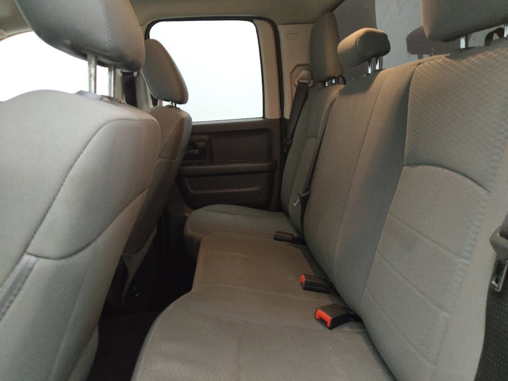 Used 2014 RAM 1500 Express w/ Black Ram 1500 Express Group RWD image 18
