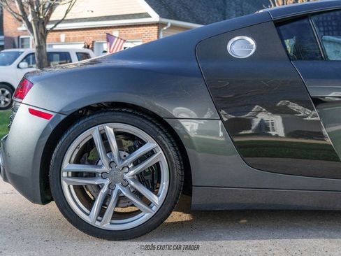Used 2014 Audi R8 V8 image 10