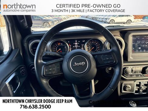 Used 2020 Jeep Wrangler Unlimited Sport image 3