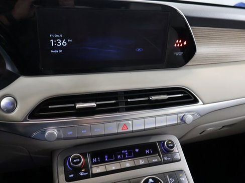 Used 2021 Hyundai Palisade Limited image 21