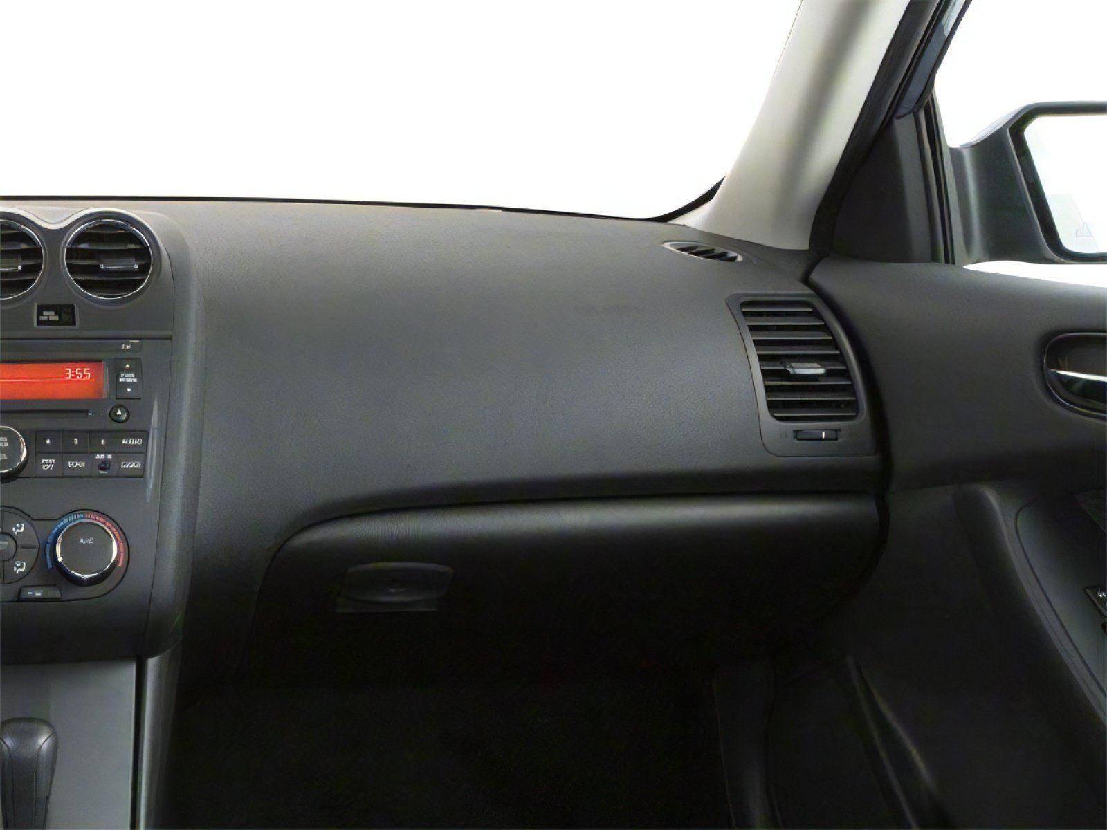 Used 2010 Nissan Altima 2.5 S w/ Premium Audio Pkg FWD image 13