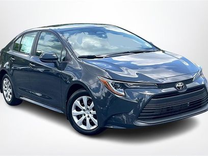 Used 2025 Toyota Corolla LE