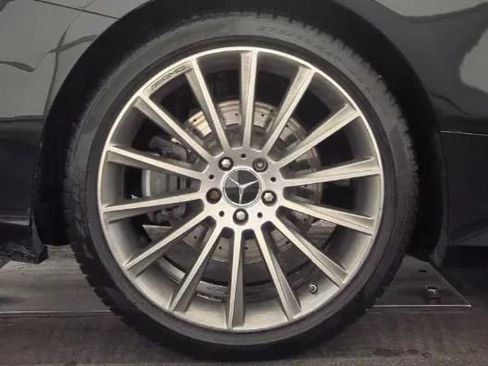 Used 2015 Mercedes-Benz S 550 S 550 4MATIC Coupe 2D image 9