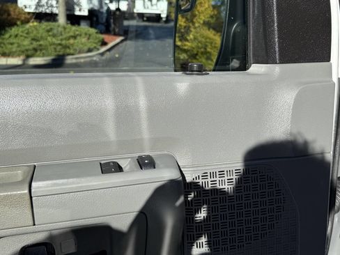 Used 2012 Ford E-350 and Econoline 350 Super Duty w/ PWR Group image 23