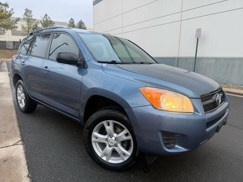Used 2012 Toyota RAV4 FWD w/ Upgrade Value Pkg image 1