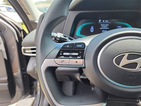 New 2025 Hyundai Elantra Blue image 23