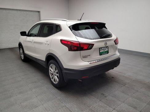 Used 2017 Nissan Rogue Sport SV image 5