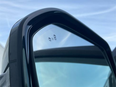 Used 2023 Ford Expedition Max Limited image 33