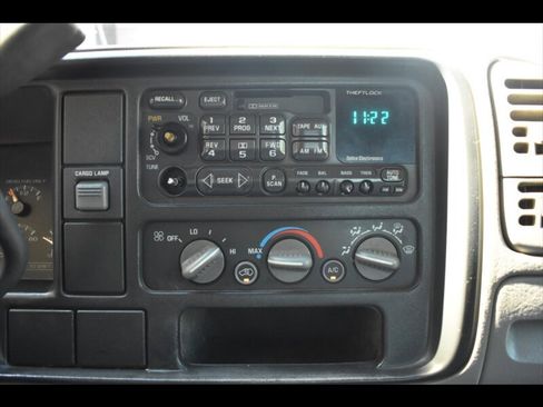 Used 1997 Chevrolet Silverado 3500 4x4 Extended Cab w/ Preferred Equipment Group 2 image 25