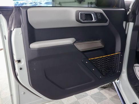 Used 2022 Ford Bronco Badlands AWD/4WD image 25