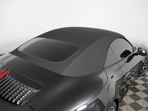 Certified 2022 Porsche 911 Carrera S RWD image 15