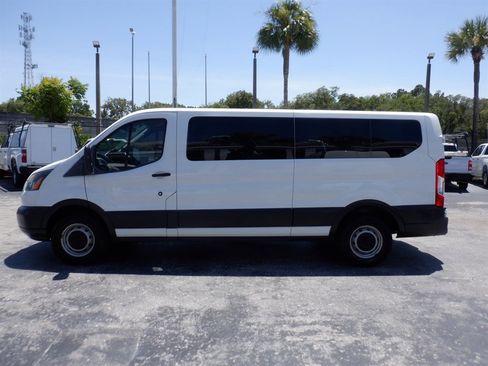 Used 2018 Ford Transit 350 XL RWD image 3