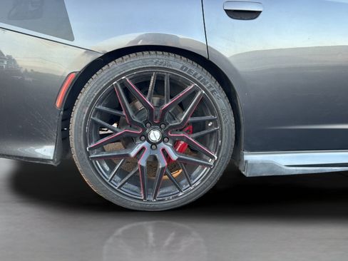 Used 2016 Dodge Charger R/T Scat Pack w/ Technology Group RWD image 35