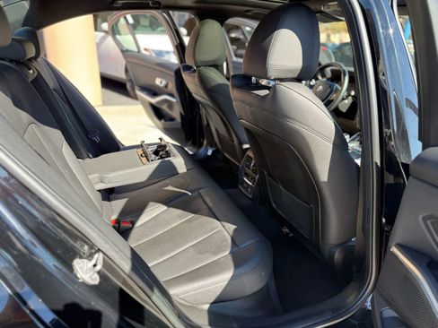 Used 2020 BMW 330i xDrive Sedan image 18