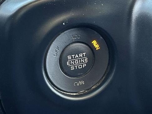 Used 2023 Jeep Wrangler Unlimited Rubicon 392 image 19