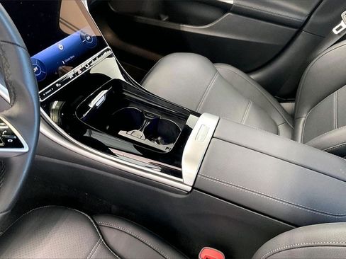 Used 2025 Mercedes-Benz C 300 C 300 image 16