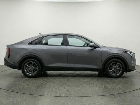 Used 2025 Kia K4 FWD image 11