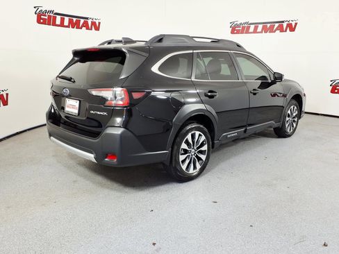 Used 2024 Subaru Outback Limited AWD/4WD image 5