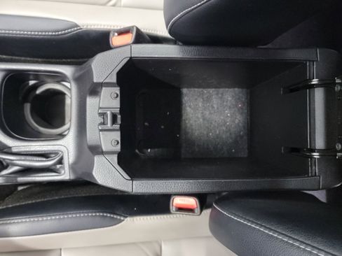 Used 2016 Toyota RAV4 Limited w/ Advanced Technology Package AWD/4WD image 29