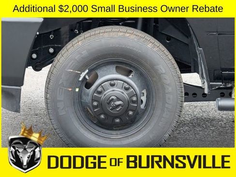 New 2026 RAM 3500 Tradesman AWD/4WD image 4