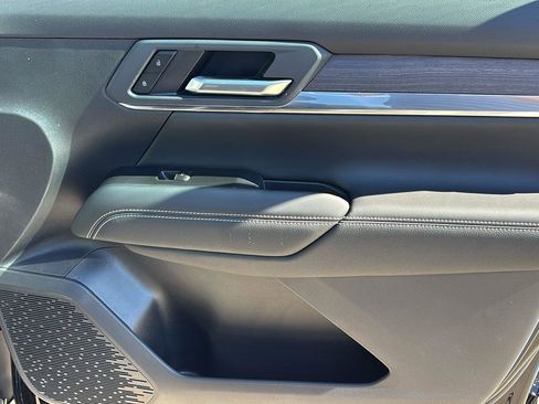 New 2026 GMC Terrain Denali AWD/4WD image 22