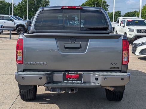 Certified 2020 Nissan Frontier SV w/ Midnight Edition Floor Mats RWD image 5