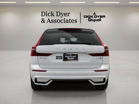 New 2026 Volvo XC60 B5 Plus w/ Protection Package Premier image 5