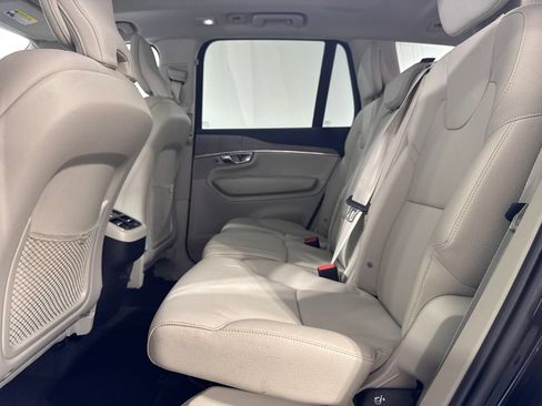 Used 2023 Volvo XC90 B5 Plus w/ Protection Package Premier AWD/4WD image 22
