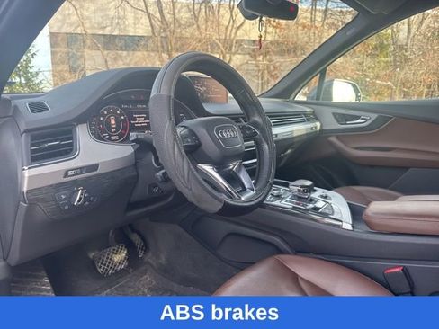Used 2017 Audi Q7 3.0T Premium Plus image 7