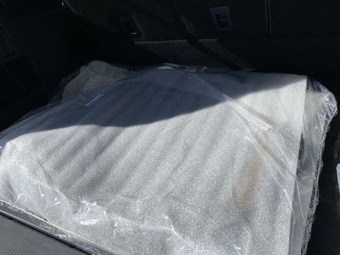 New 2025 Ford Expedition Max Active image 18