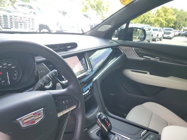 Certified 2021 Cadillac XT6 Sport AWD/4WD image 23