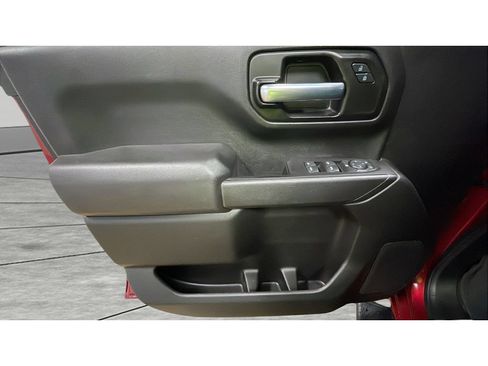Used 2020 Chevrolet Silverado 1500 Custom w/ Custom Value Package AWD/4WD image 10