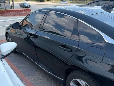 Used 2019 Honda Accord EX-L image 4